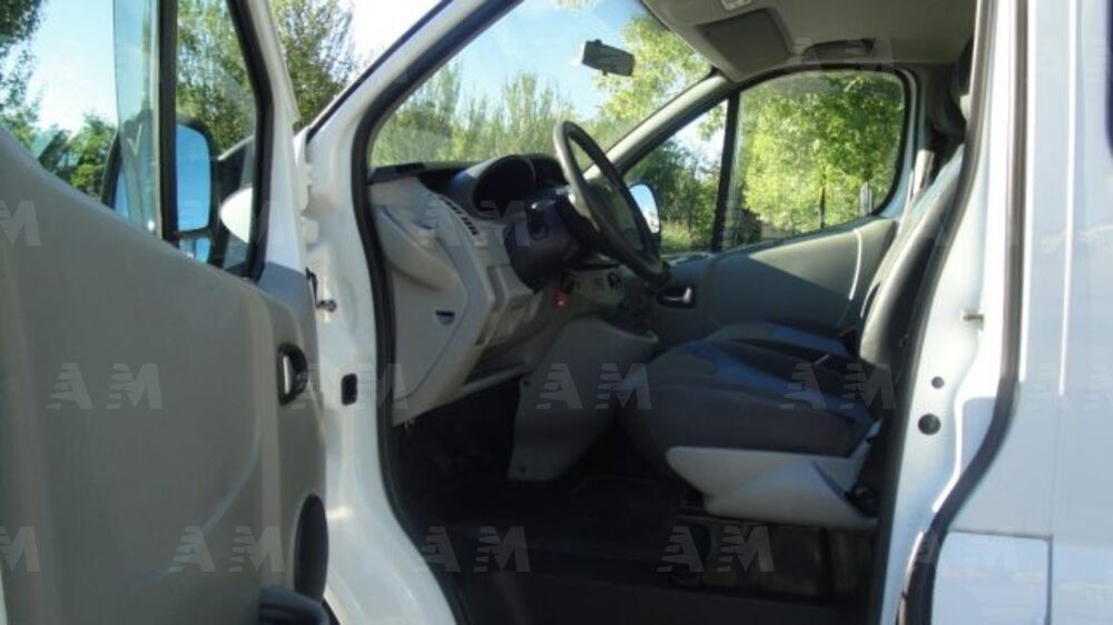 Renault Trafic Furgone T27 2.0 dCi/115 PC-TN Passenger Comfort N1 (6)