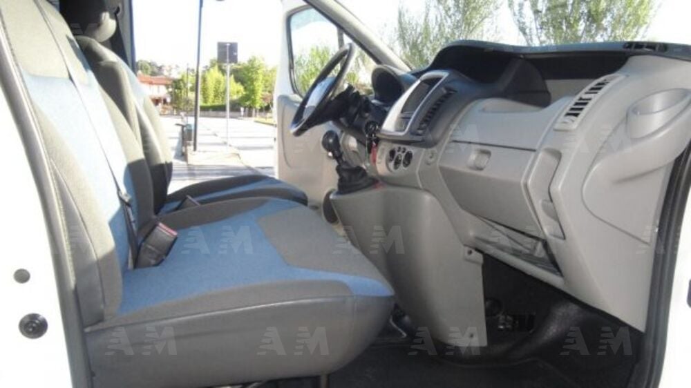 Renault Trafic Furgone T27 2.0 dCi/115 PC-TN Passenger Comfort N1 (7)
