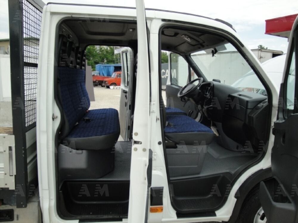 Iveco Daily Telaio 35C10 2.3 Hpi PM-RG Cabinato (7)