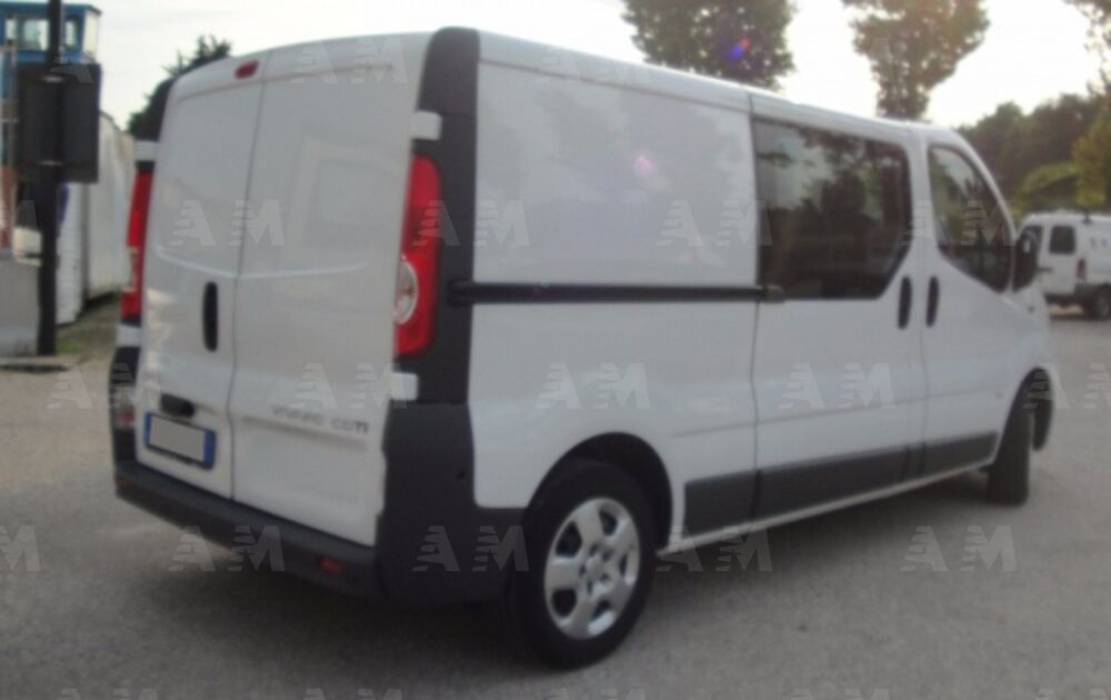 Opel Vivaro Furgone 29 2.0 CDTI 120CV PL-TN Combi 9 posti (4)