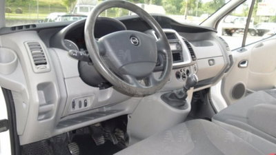 Opel Vivaro Furgone 29 2.0 CDTI 120CV PL-TN Combi 9 posti (7)
