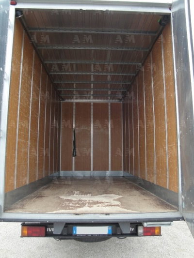Iveco Daily Telaio 35C17 3.0 HPT PL-RG Cabinato (11)