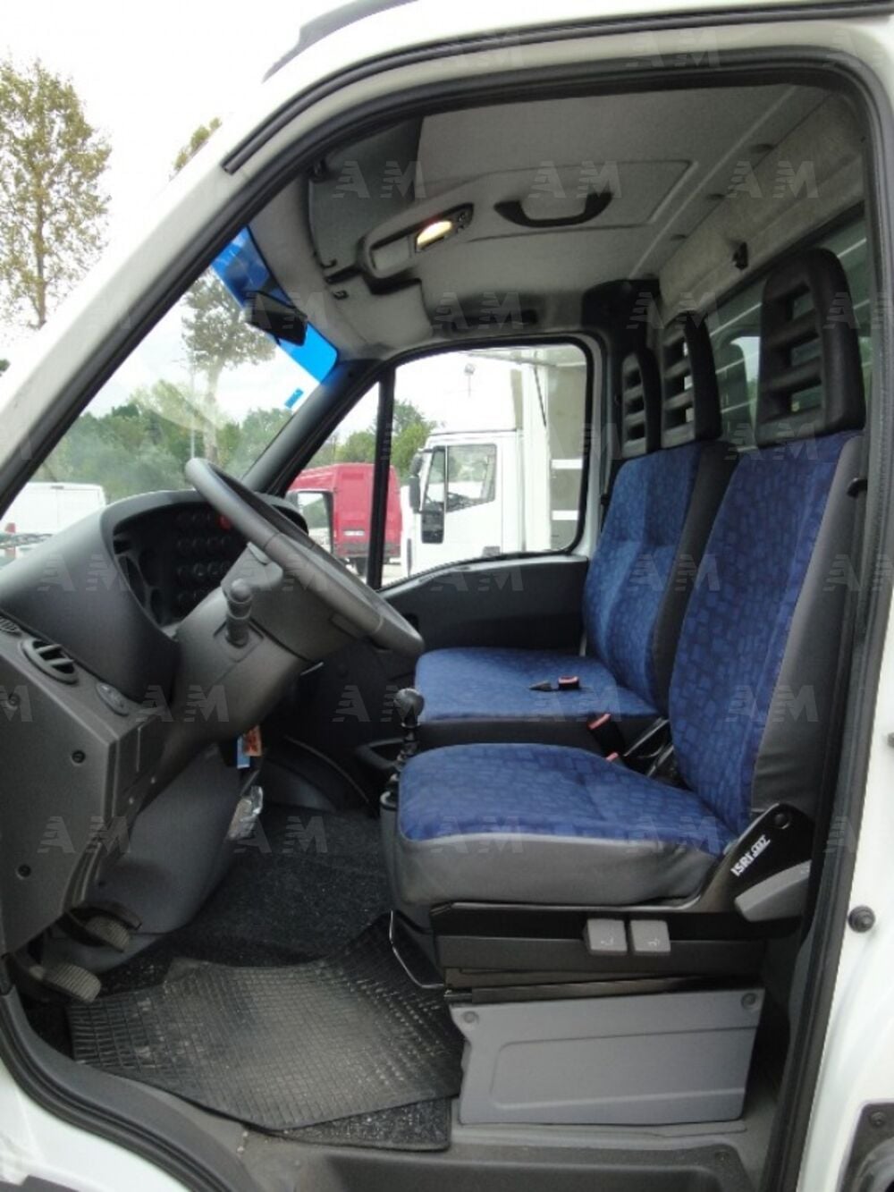 Iveco Daily Telaio 35C17 3.0 HPT PL-RG Cabinato (4)