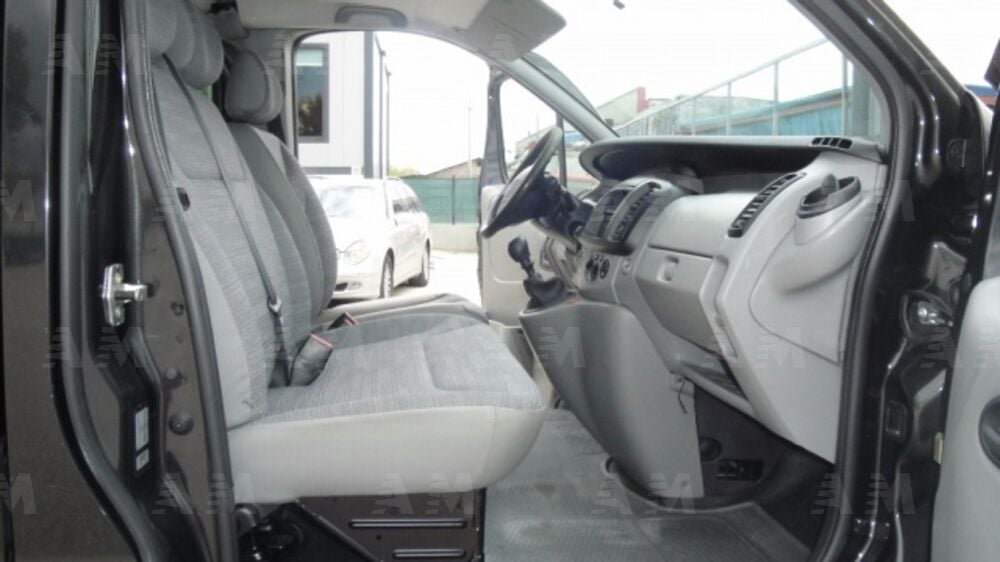 Renault Trafic Furgone T29 2.5 dCi/115 PL-TN Furgone Ice FAP (6)