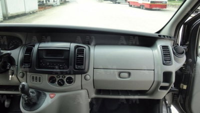 Renault Trafic Furgone T29 2.5 dCi/115 PL-TN Furgone Ice FAP (8)