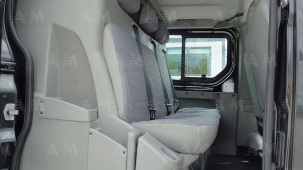 Renault Trafic Furgone T29 2.5 dCi/115 PL-TN Furgone Ice FAP (9)