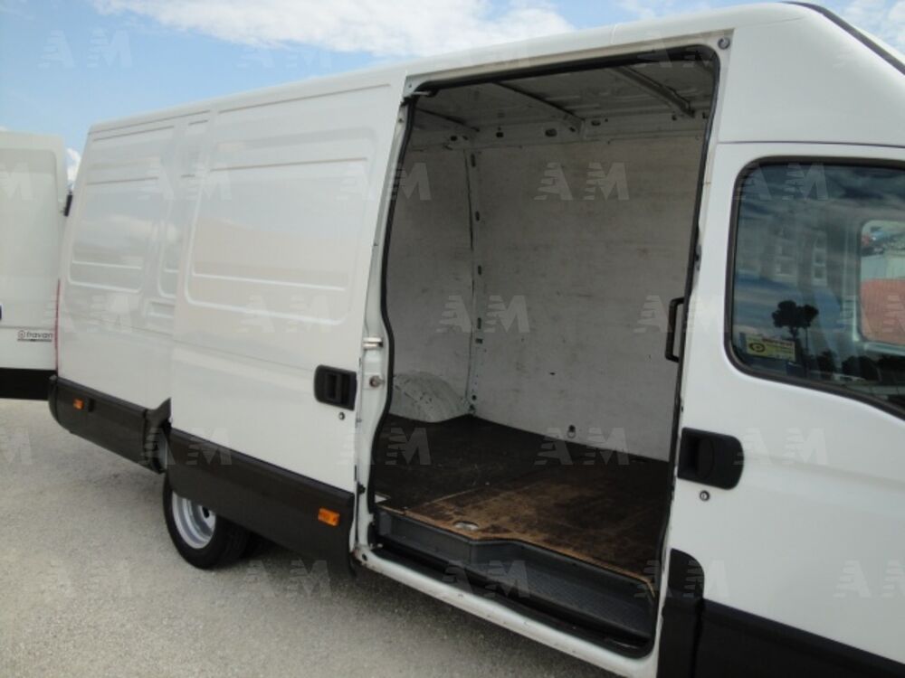 Iveco Daily Furgone 35C15V 3.0 HPT PM-SL-TA-RG Furgone (13)