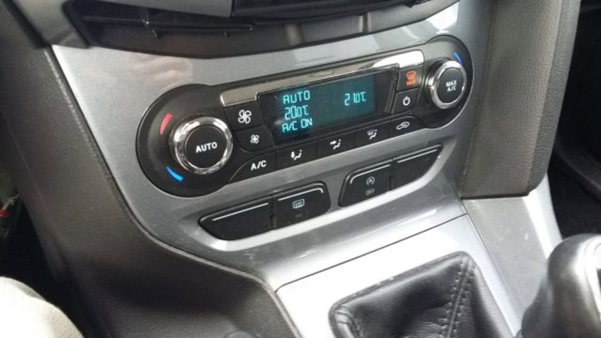 Ford Focus 1.0 EcoBoost 125 CV Start&Stop Titanium (7)