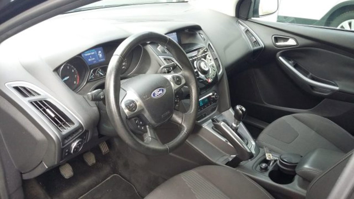Ford Focus 1.0 EcoBoost 125 CV Start&Stop Titanium (8)