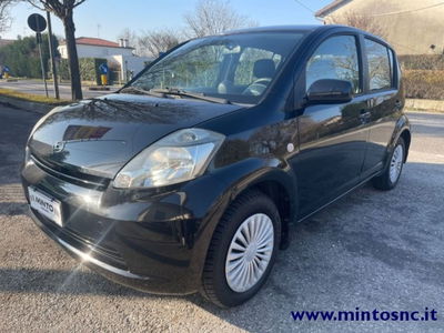 Daihatsu Sirion 1.3 16V aut. 4WD Kaori usata