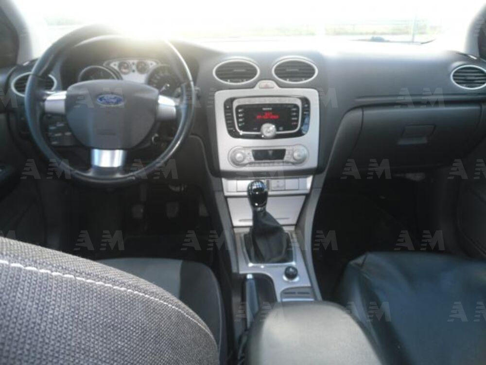 Ford Focus Station Wagon 1.6 TDCi 115 CV SW (5)