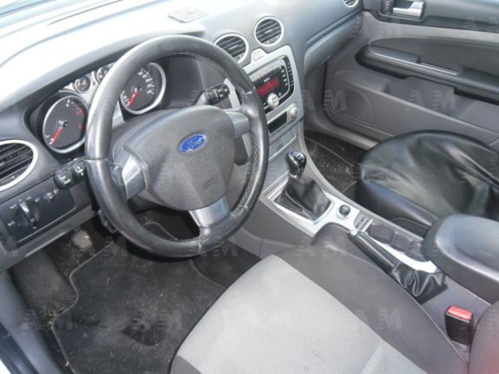 Ford Focus Station Wagon 1.6 TDCi 115 CV SW (7)