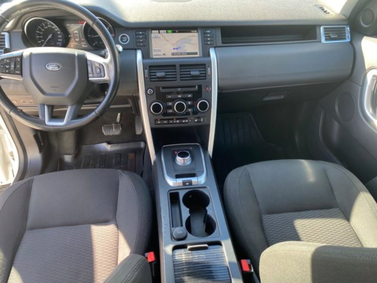 Land Rover Discovery Sport 2.0 TD4 180 CV Pure (18)