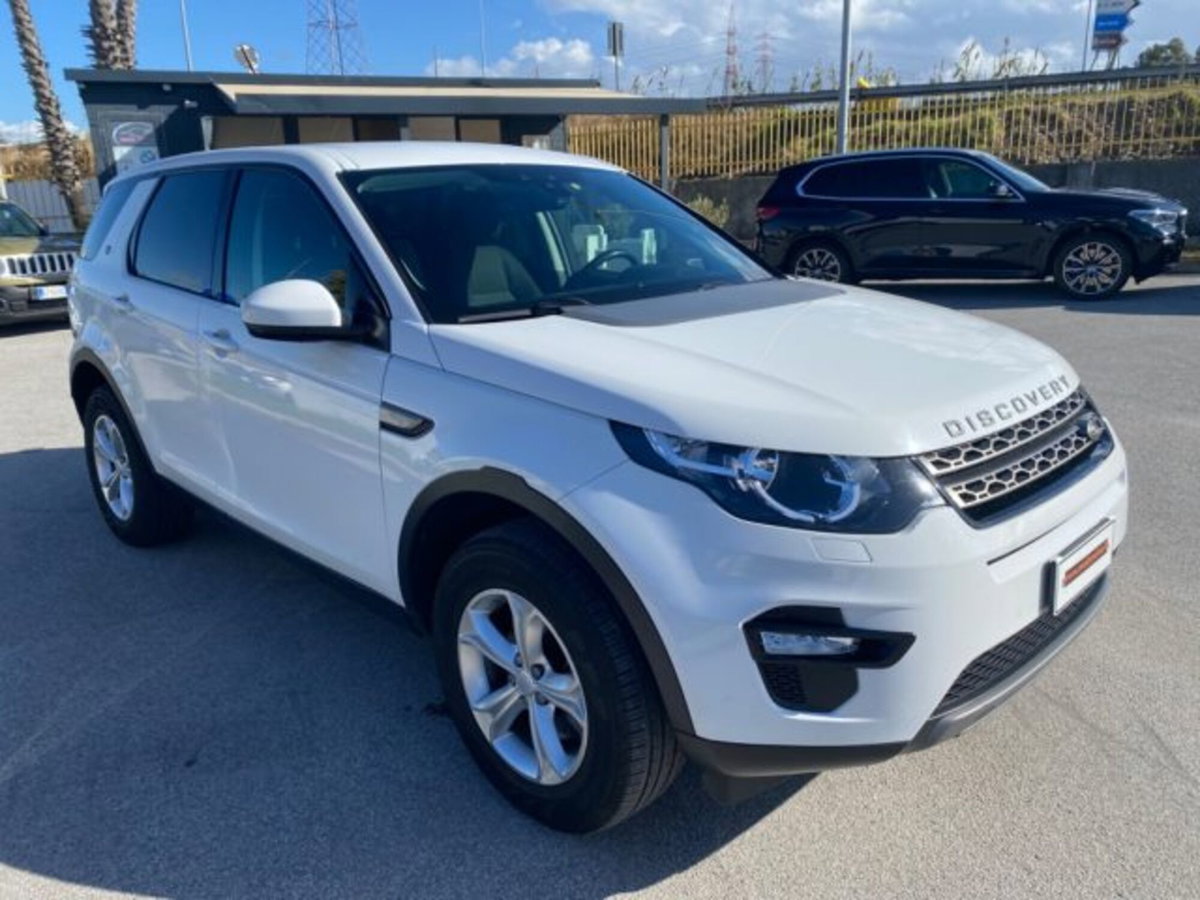 Land Rover Discovery Sport 2.0 TD4 180 CV Pure (3)