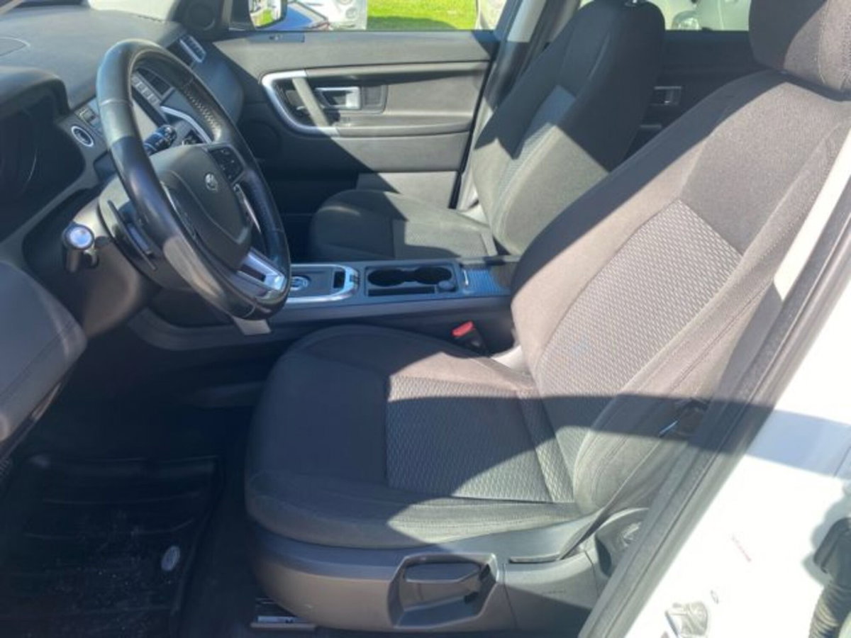 Land Rover Discovery Sport 2.0 TD4 180 CV Pure (7)