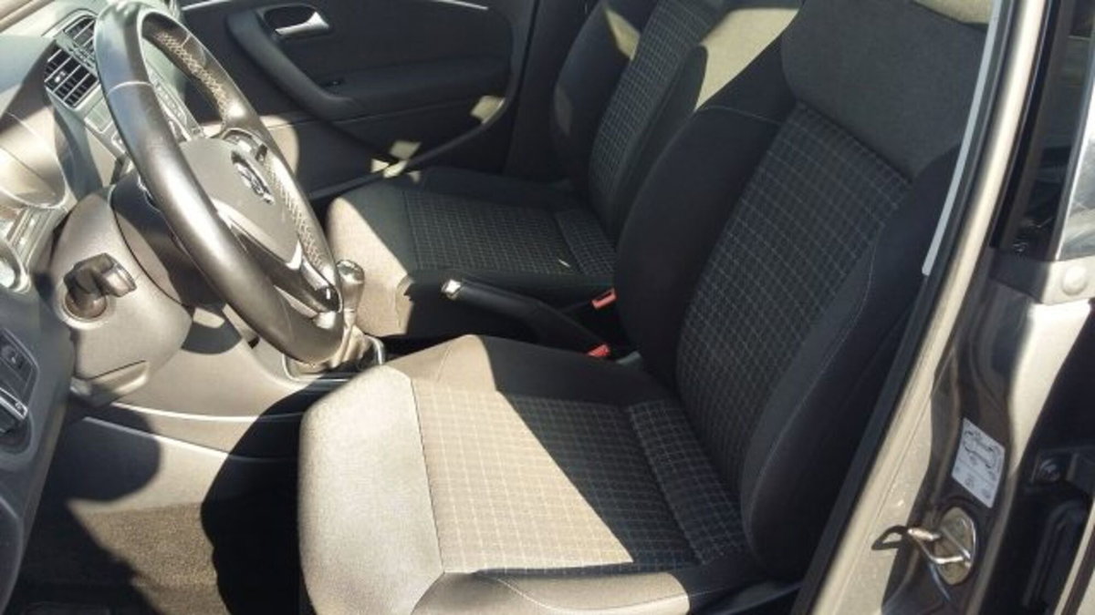Volkswagen Polo 1.0 MPI 75 CV 5p. Comfortline (8)