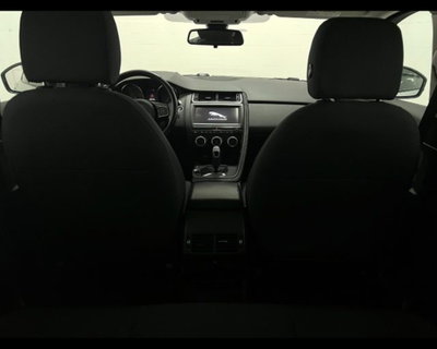 Jaguar E-Pace 2.0D 150 CV AWD (12)
