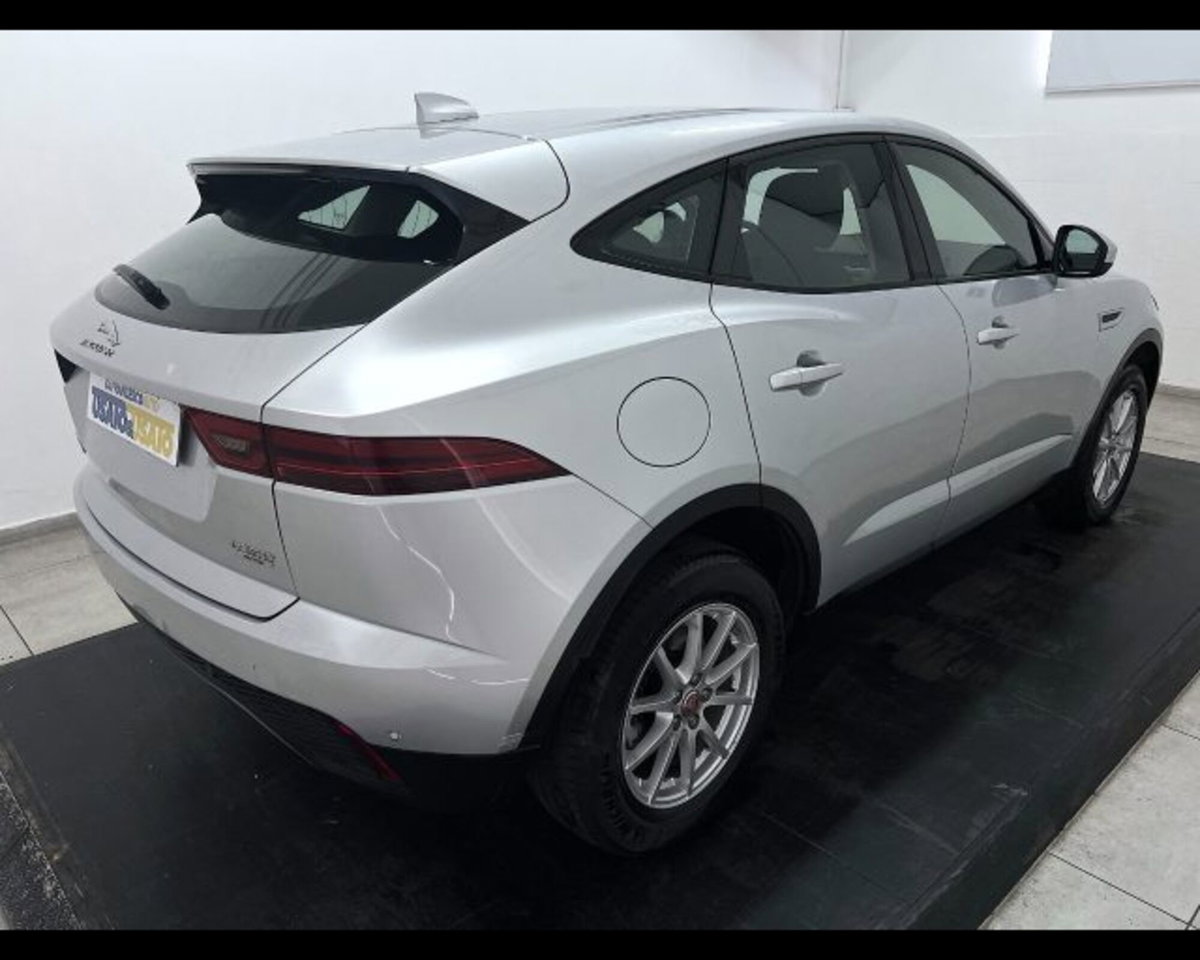 Jaguar E-Pace 2.0D 150 CV AWD (4)