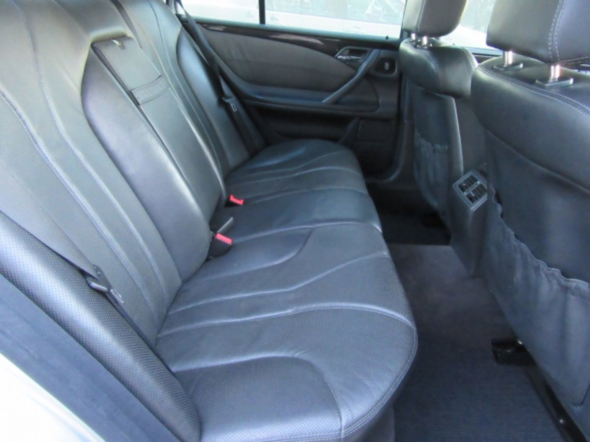 Mercedes-Benz Classe E 55 cat AMG (15)