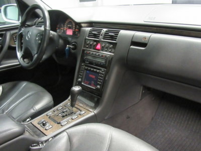 Mercedes-Benz Classe E 55 cat AMG (6)