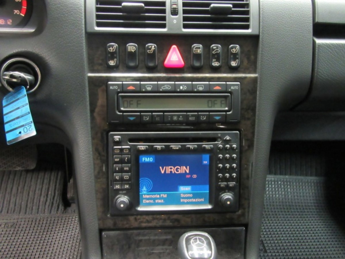 Mercedes-Benz Classe E 55 cat AMG (7)