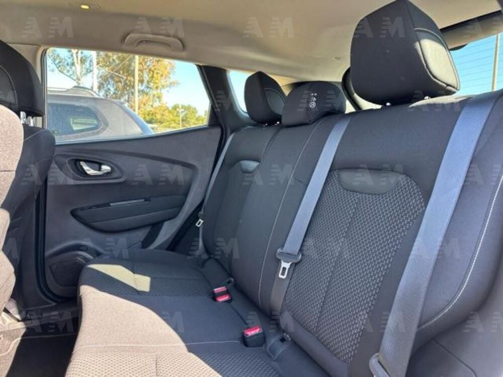 Renault Kadjar 8V 110CV EDC Energy Hypnotic (8)