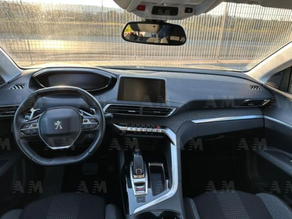 Peugeot 3008 BlueHDi 130 S&S EAT8 Business (6)