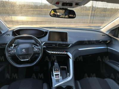Peugeot 3008 BlueHDi 130 S&S EAT8 Business (6)
