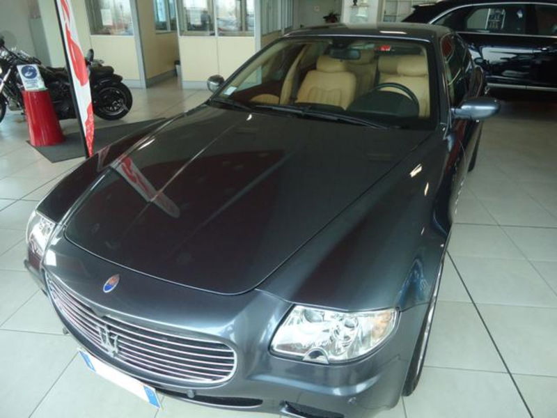 Maserati Quattroporte 4.2 V8