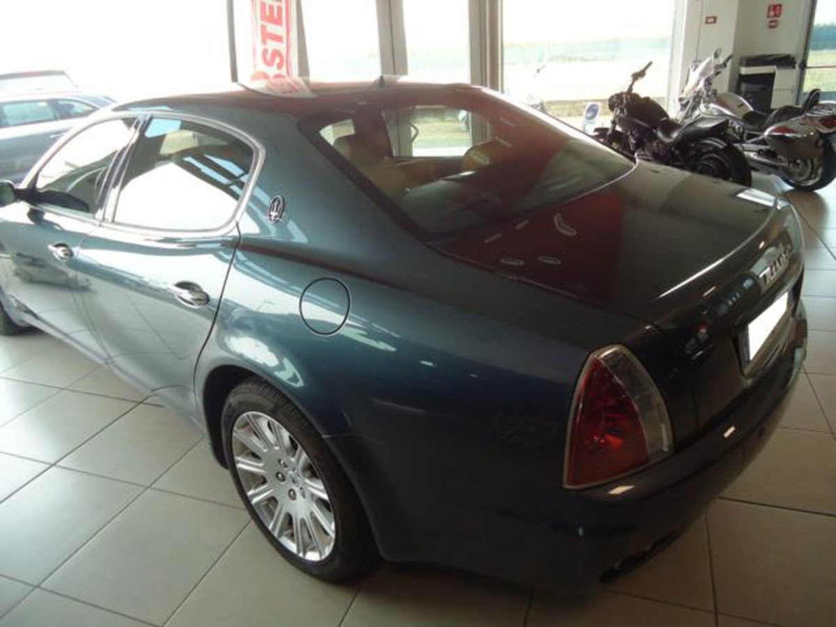Maserati Quattroporte 4.2 V8 (5)