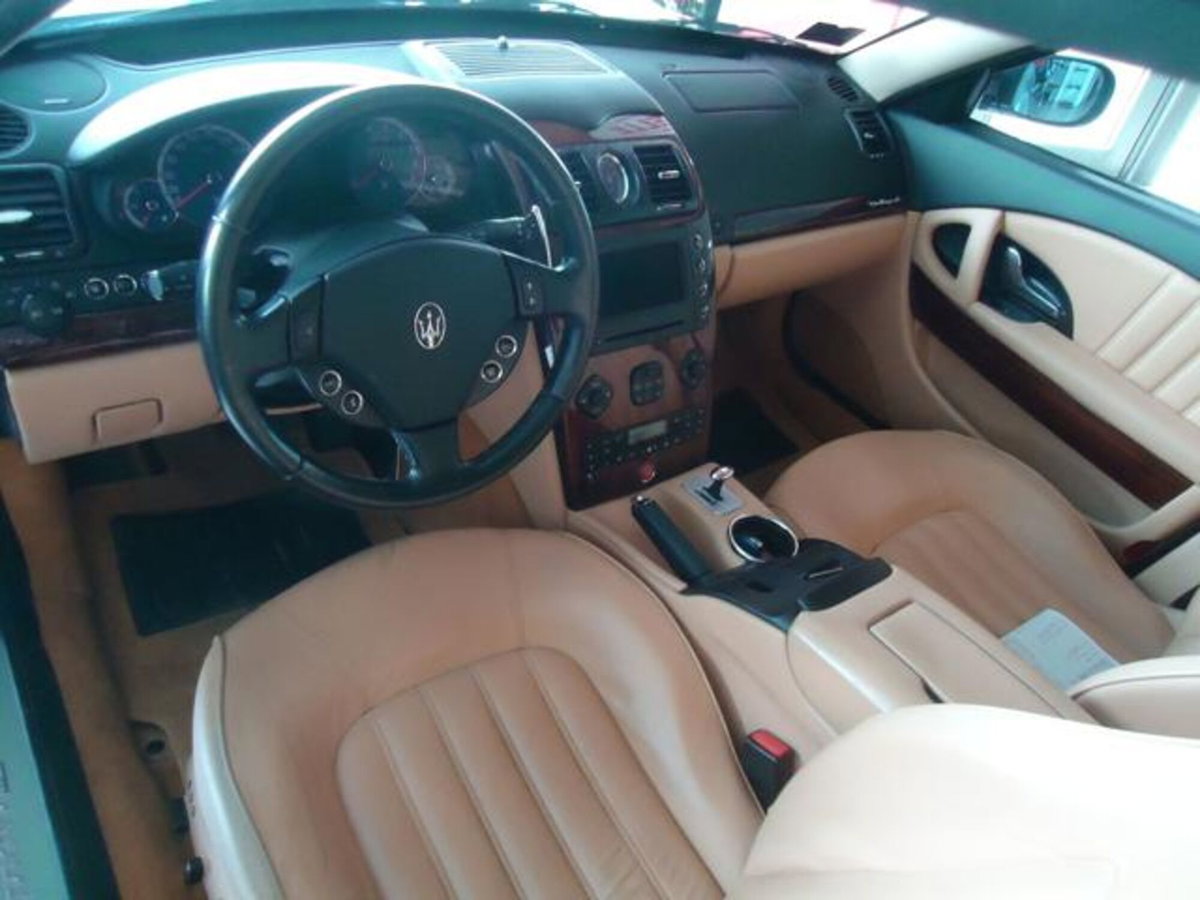 Maserati Quattroporte 4.2 V8 (8)
