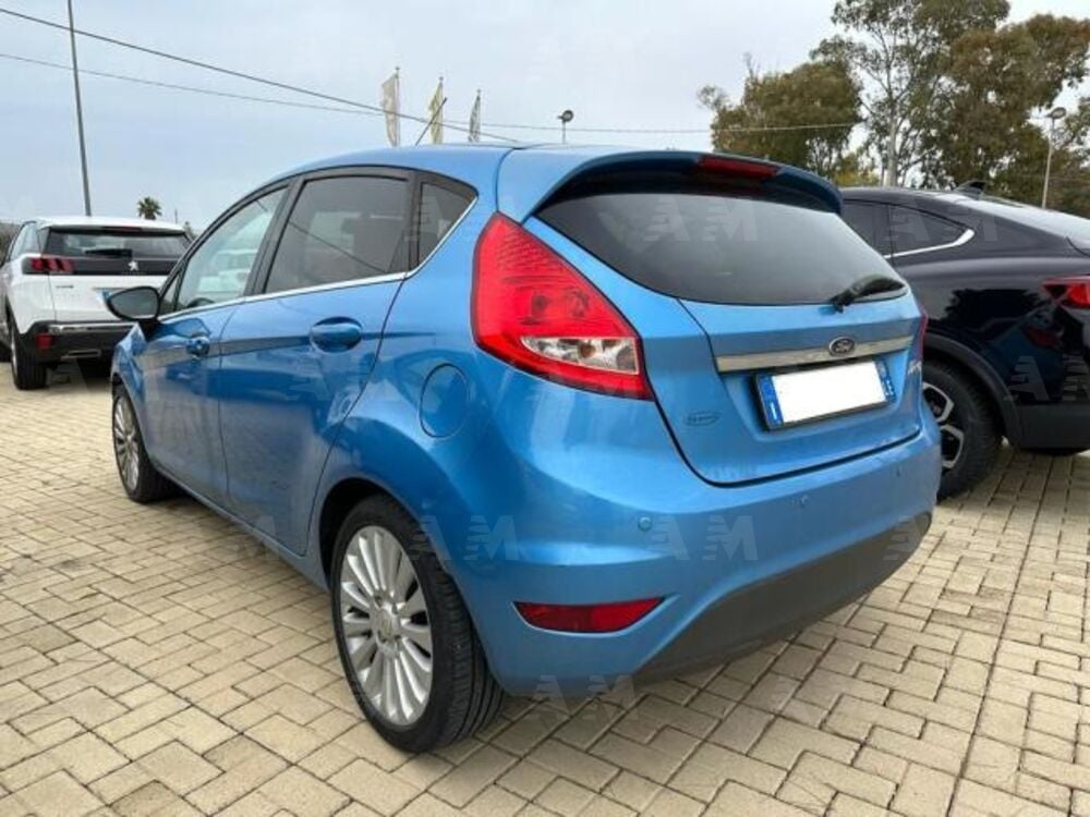 Ford Fiesta 1.2 82 CV 5 porte Titanium (3)