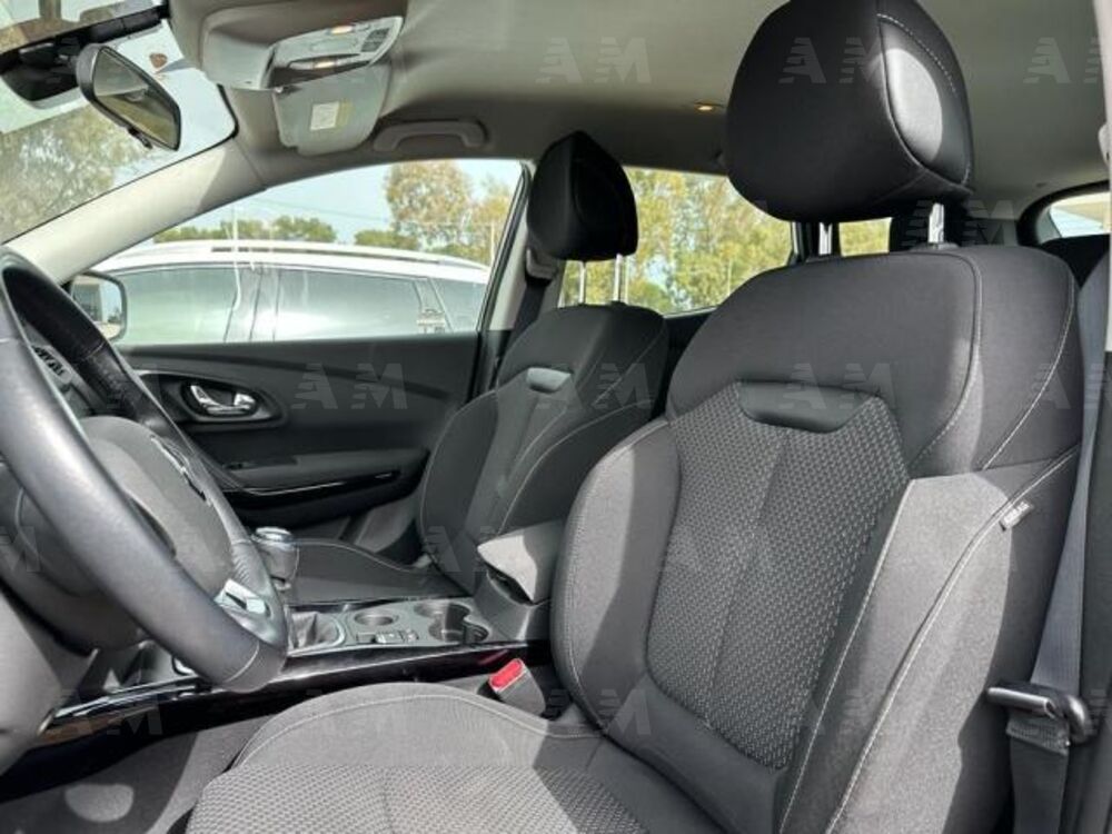 Renault Kadjar 8V 110CV Energy Zen (6)