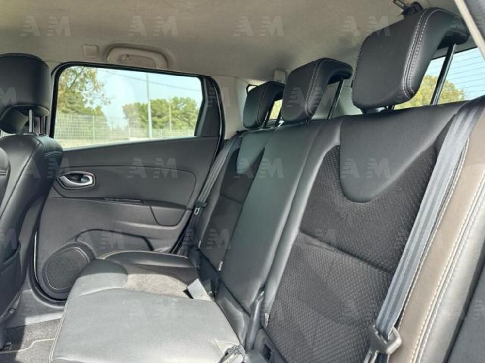 Renault Clio Sporter dCi 8V 90CV Start&Stop Energy Duel2 (7)