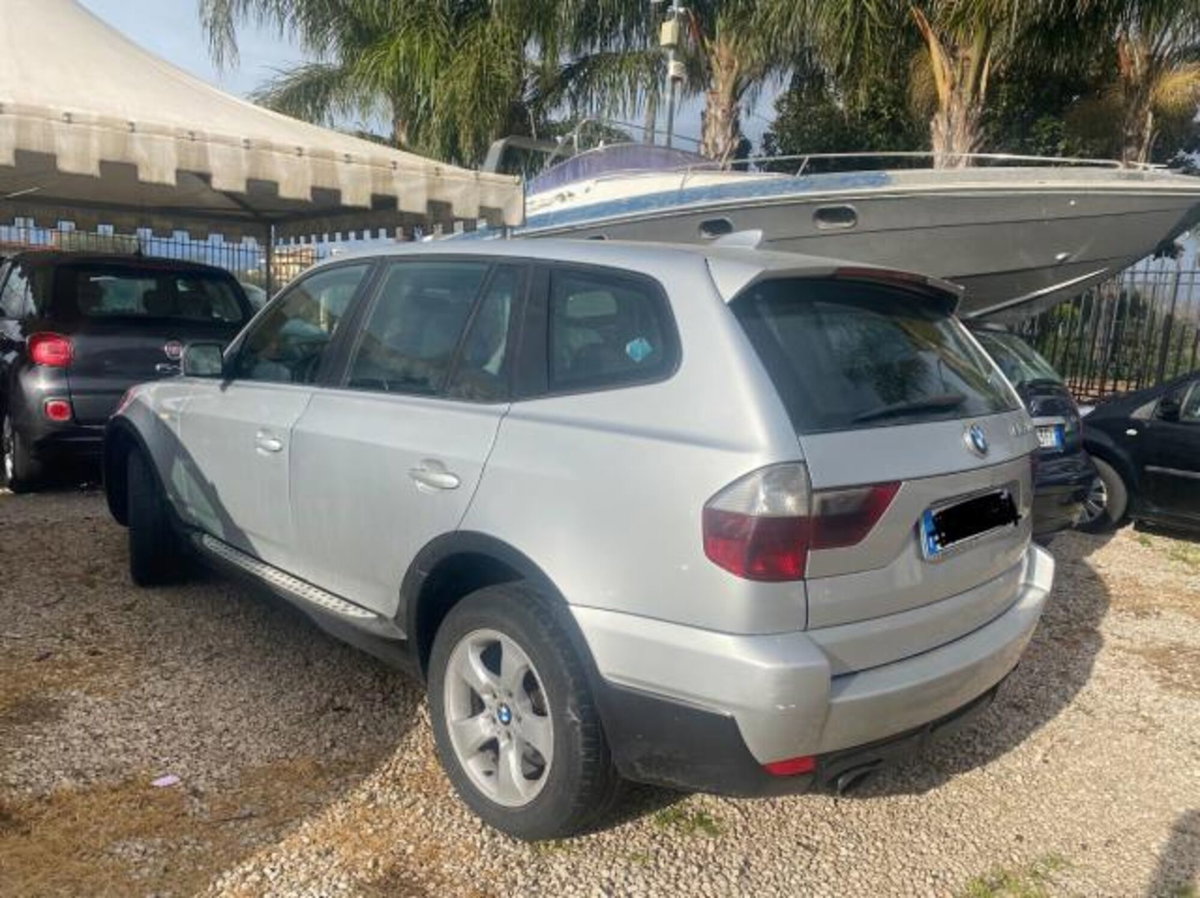 BMW X3 2.0d cat Eletta (2)