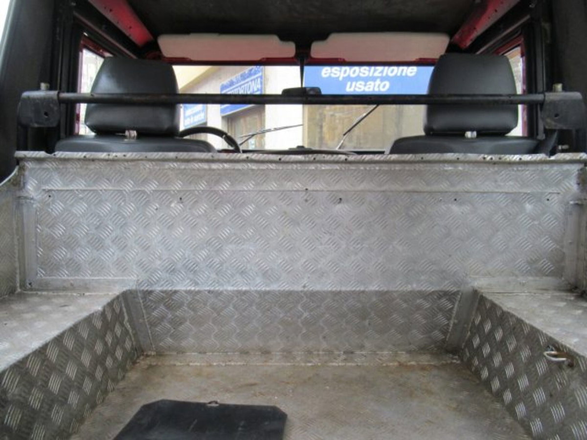 Land Rover Defender 90 2.5 Tdi Hard-top (10)