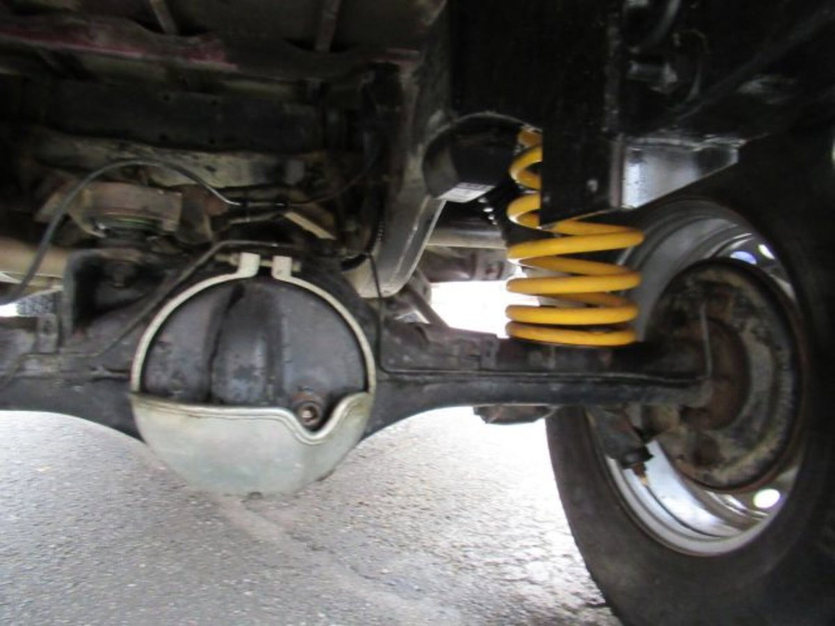 Land Rover Defender 90 2.5 Tdi Hard-top (11)