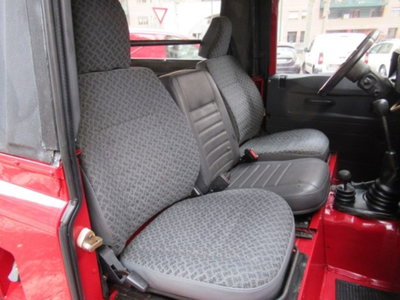 Land Rover Defender 90 2.5 Tdi Hard-top (18)
