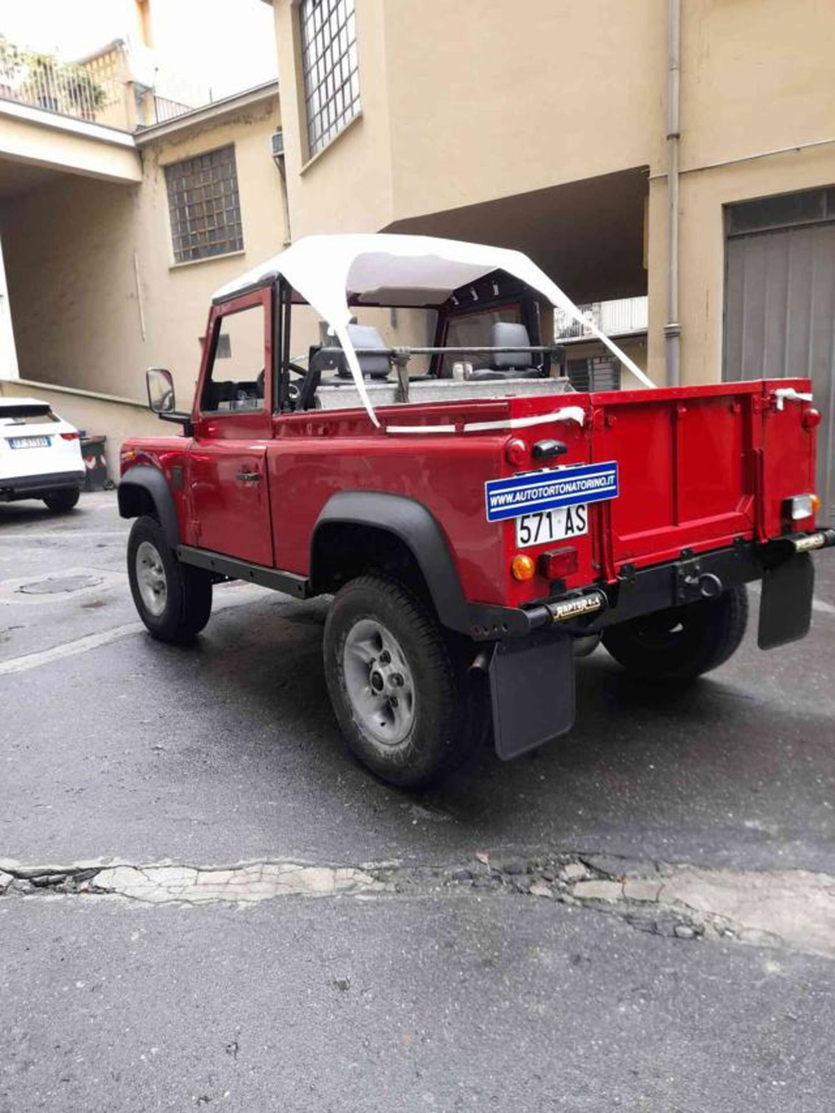 Land Rover Defender 90 2.5 Tdi Hard-top (4)
