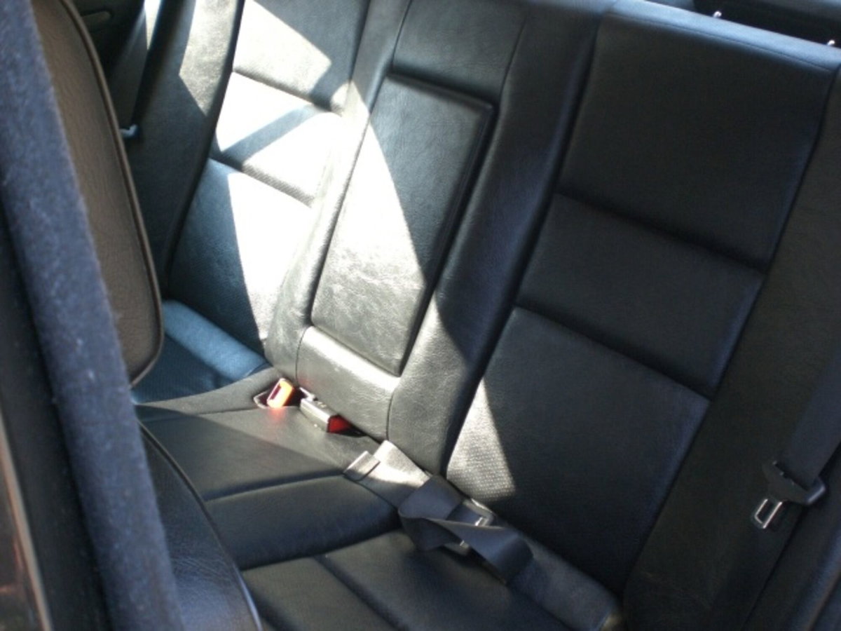 Mercedes-Benz Classe C 180 cat Classic (12)