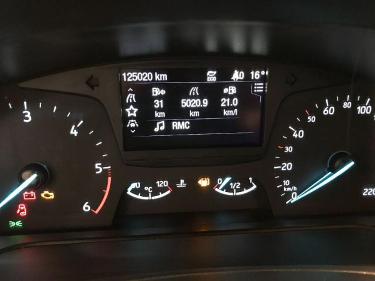 Ford Fiesta 1.5 EcoBlue 5 porte Plus (10)