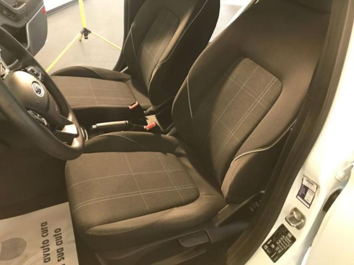 Ford Fiesta 1.5 EcoBlue 5 porte Plus (11)