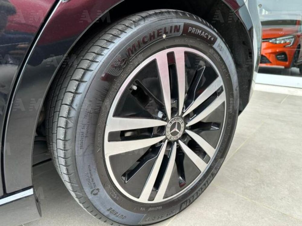 Mercedes-Benz Classe A 180 d Sport (10)