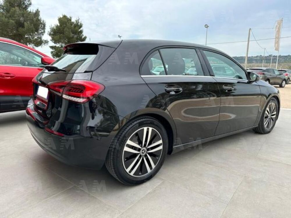 Mercedes-Benz Classe A 180 d Sport (4)