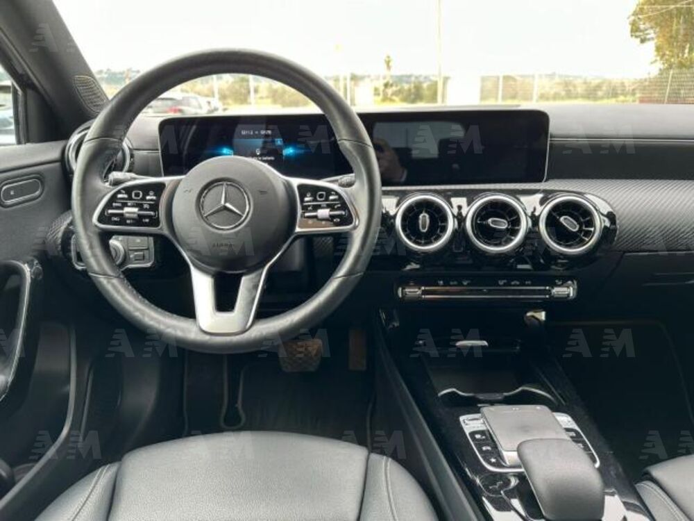 Mercedes-Benz Classe A 180 d Sport (5)