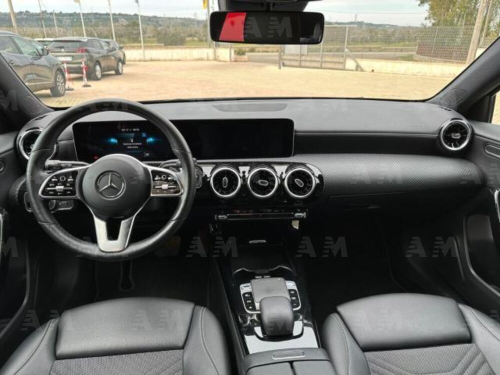 Mercedes-Benz Classe A 180 d Sport (6)