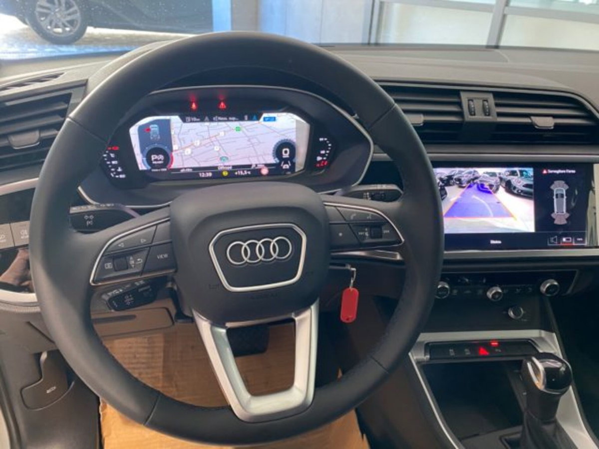 Audi Q3 Sportback 35 TDI quattro S tronic S line edition (13)
