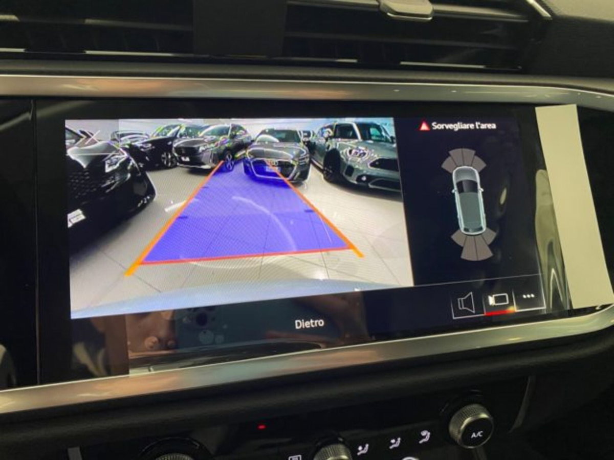 Audi Q3 Sportback 35 TDI quattro S tronic S line edition (18)