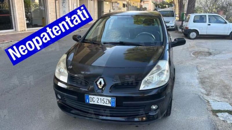 Renault Clio 1.2 16V 5 porte Le Iene