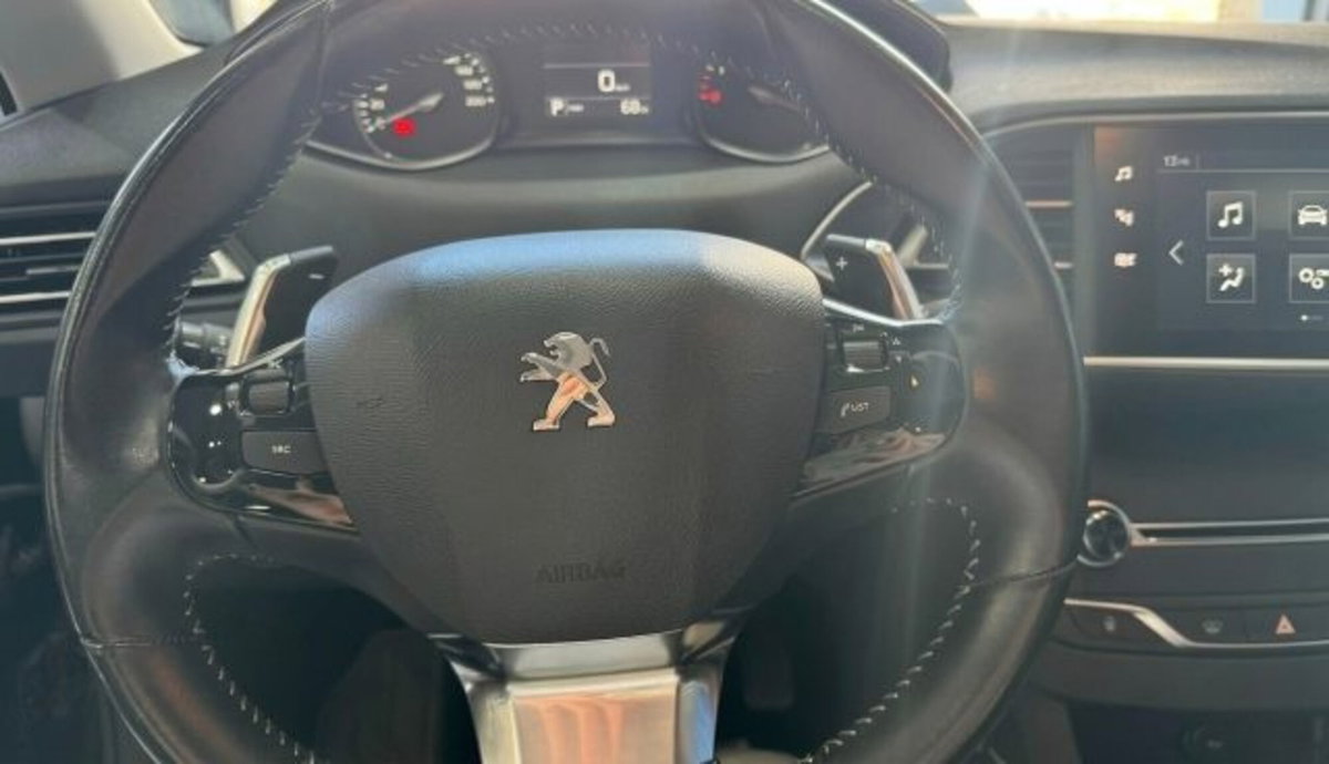 Peugeot 308 SW BlueHDi 130 S&S EAT8 Active Business (10)